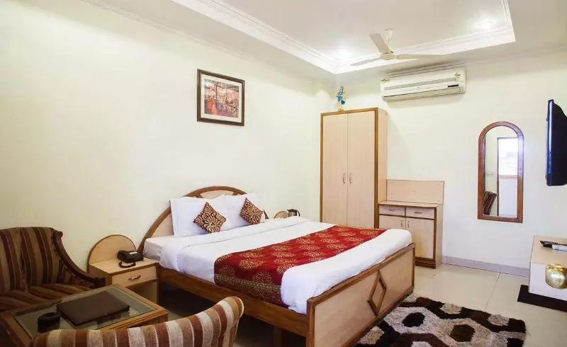 Hotel Siddharth Residency