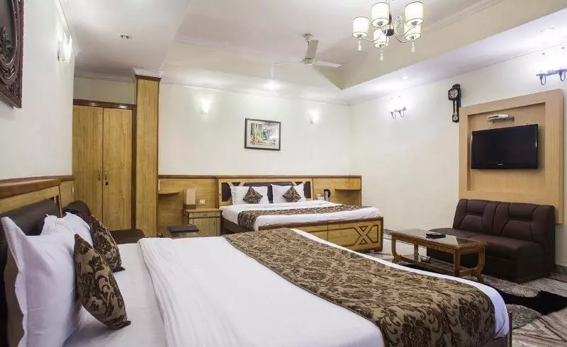 Hotel Siddharth Residency