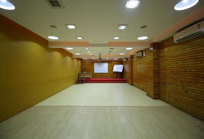 בית מלון כפרי Marshall The Grand