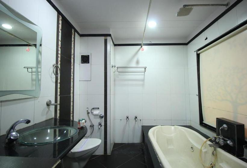 בית מלון כפרי Marshall The Grand