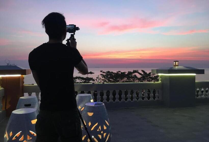 בית מלון כפרי The Pat