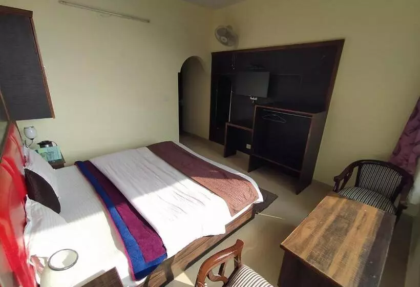 Hotel The Super Mall Residency, Mussoorie