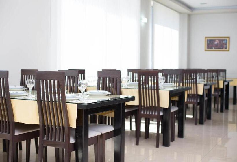 پانسیون Martin