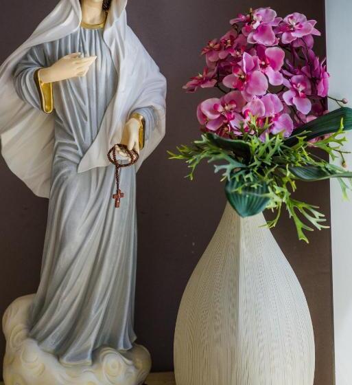 پانسیون Martin