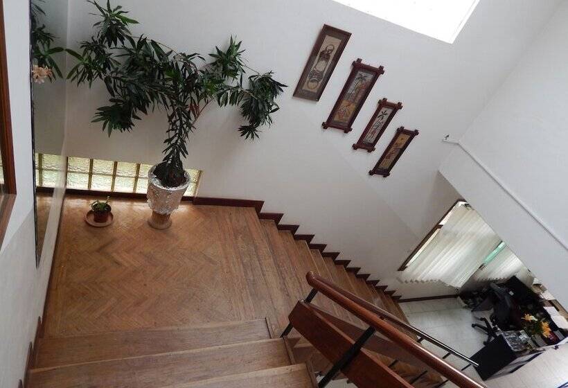 بنسيون Marumadi   Planeta Mocambique