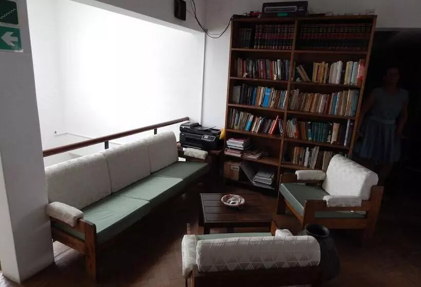 Majatalo Marumadi   Planeta Mocambique