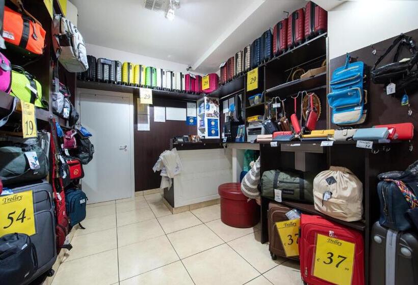 تختخواب و صبحانه Chiaia Relax