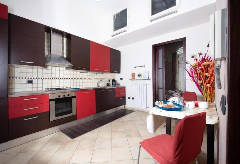 تختخواب و صبحانه Chiaia Relax