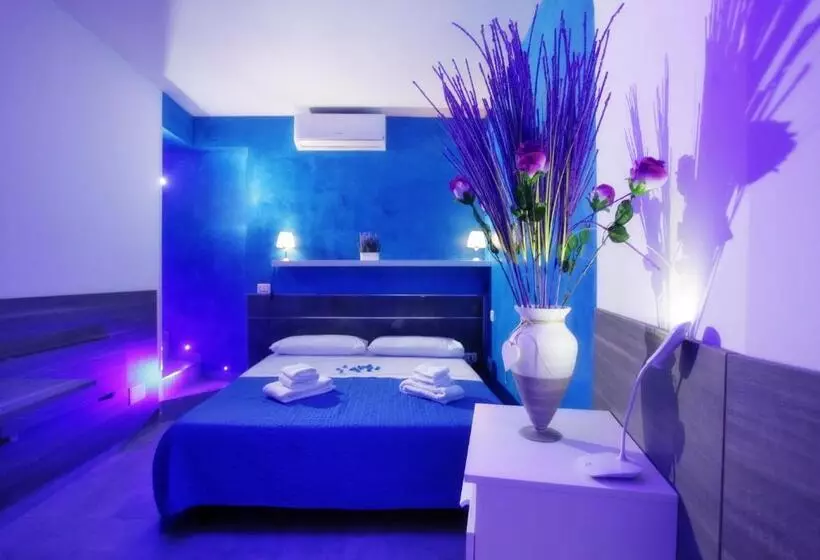 تختخواب و صبحانه Chiaia Relax