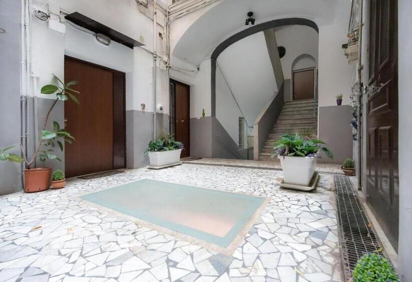 تختخواب و صبحانه Chiaia Relax