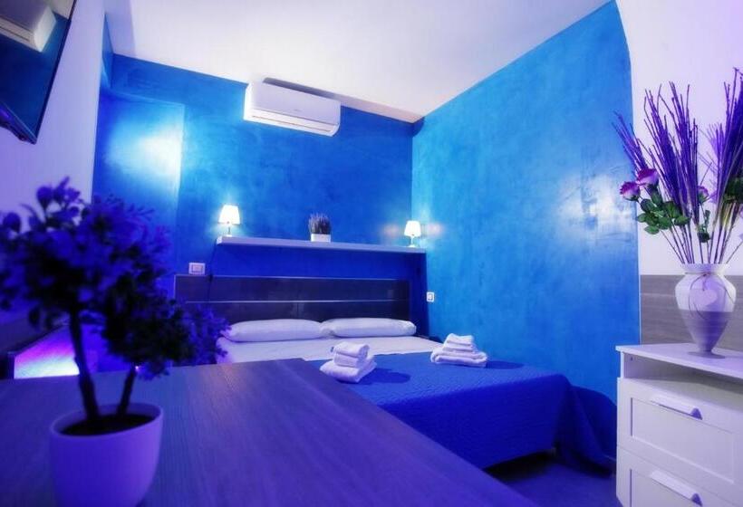 تختخواب و صبحانه Chiaia Relax