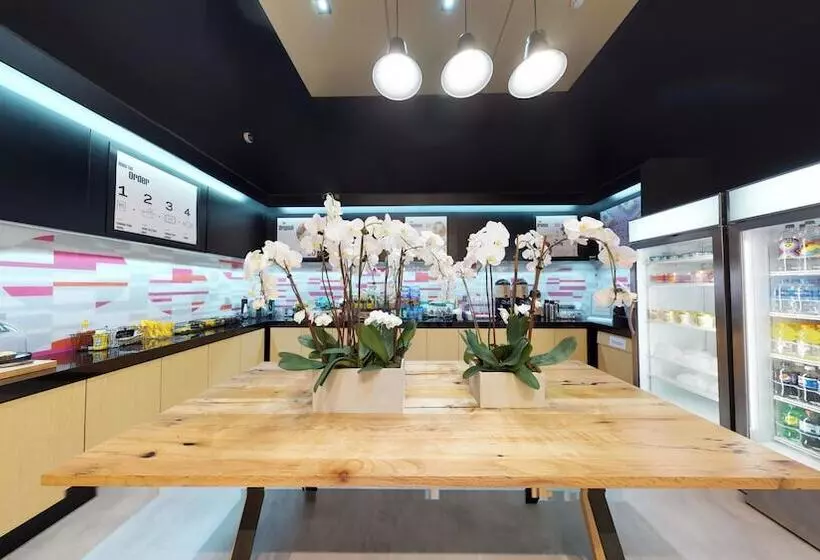 هتل Aloft Coral Gables