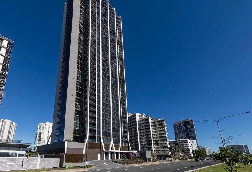 בית מלון כפרי Avani Broadbeach Residences