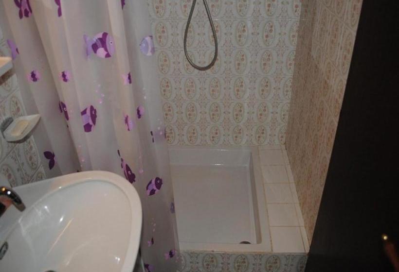 בית מלון כפרי Cransalpin