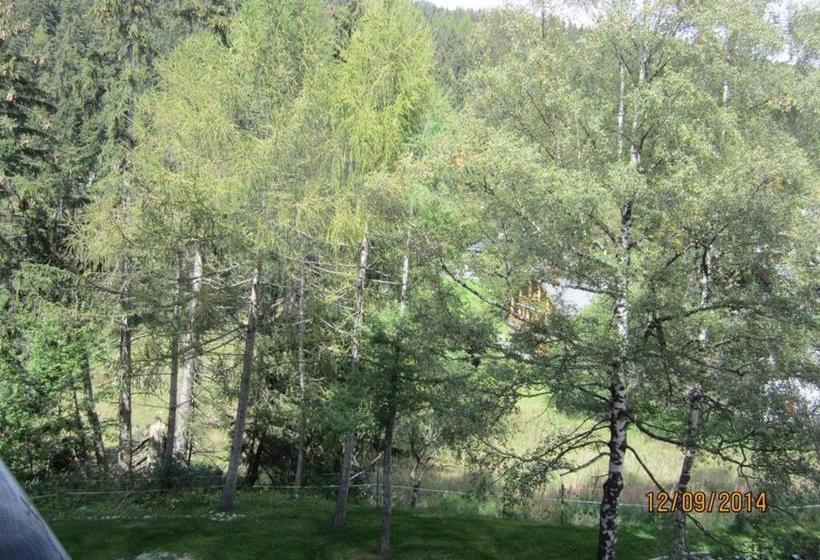 בית מלון כפרי Cransalpin