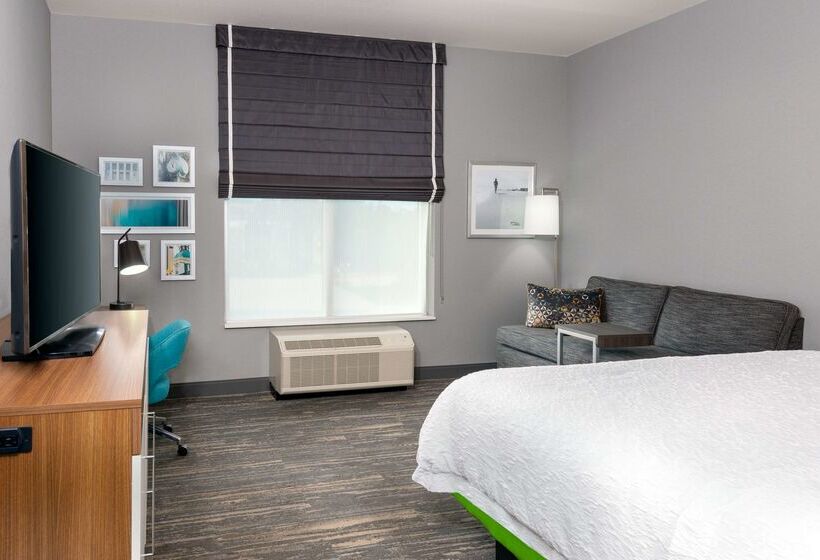 Отель Hampton Inn & Suites Tallahassee Capitol   University