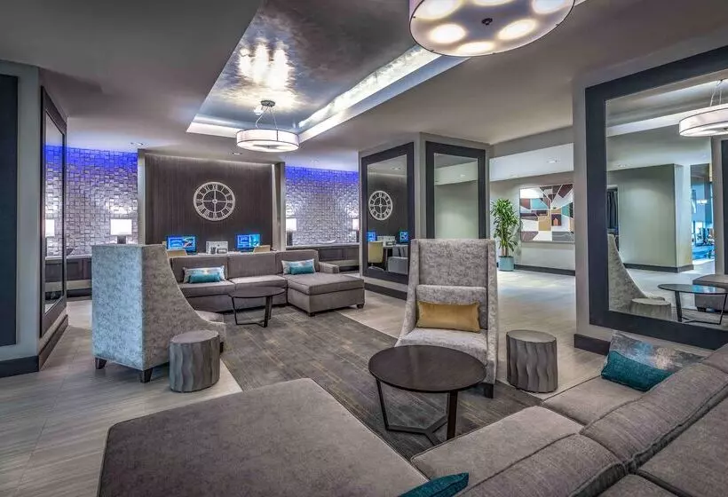 ホテル Hampton Inn & Suites Tallahassee Capitol   University