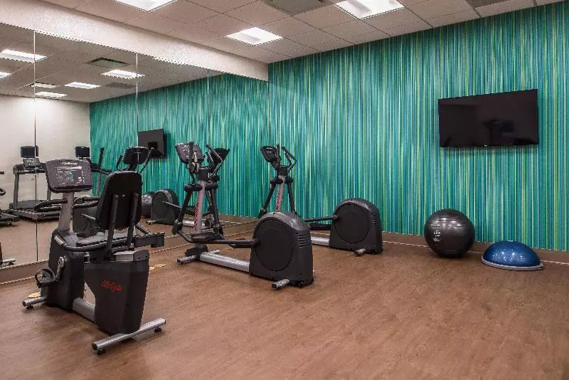 Hotelli Holiday Inn Express & Suites Farmville, An Ihg