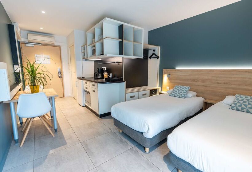 Отель Kyriad Résidence Cabriès Plan De Campagne