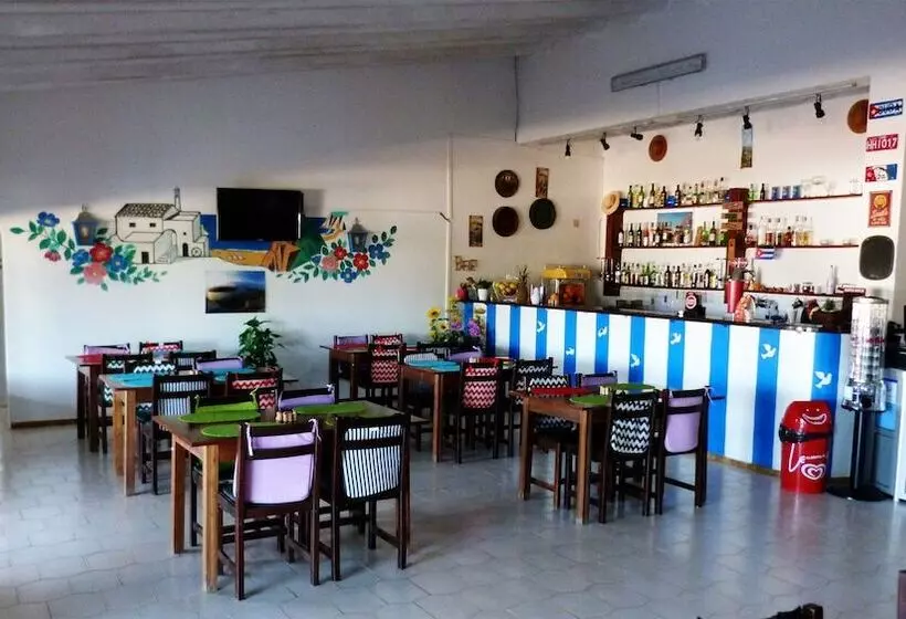 ホテル Parque De Campismo Orbitur Sagres