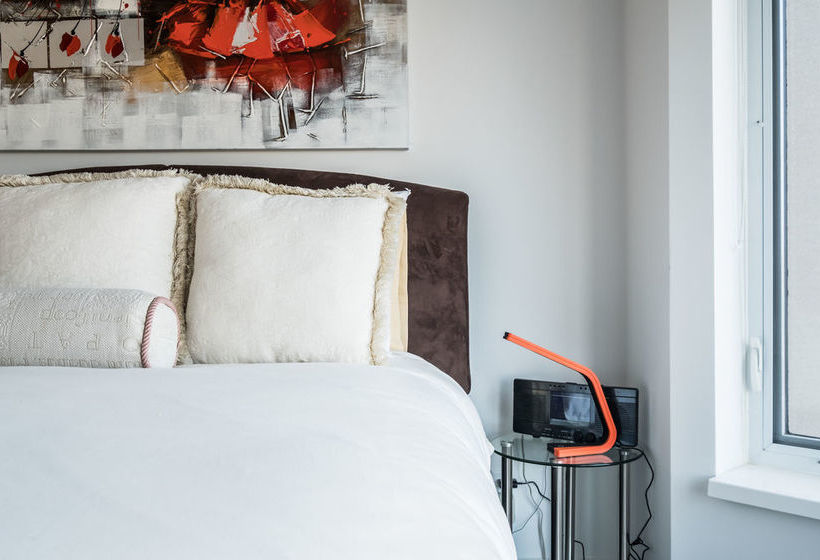 Jet Furnished Suites