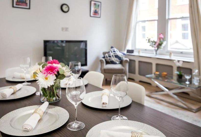 Urban Chic  Fitzrovia