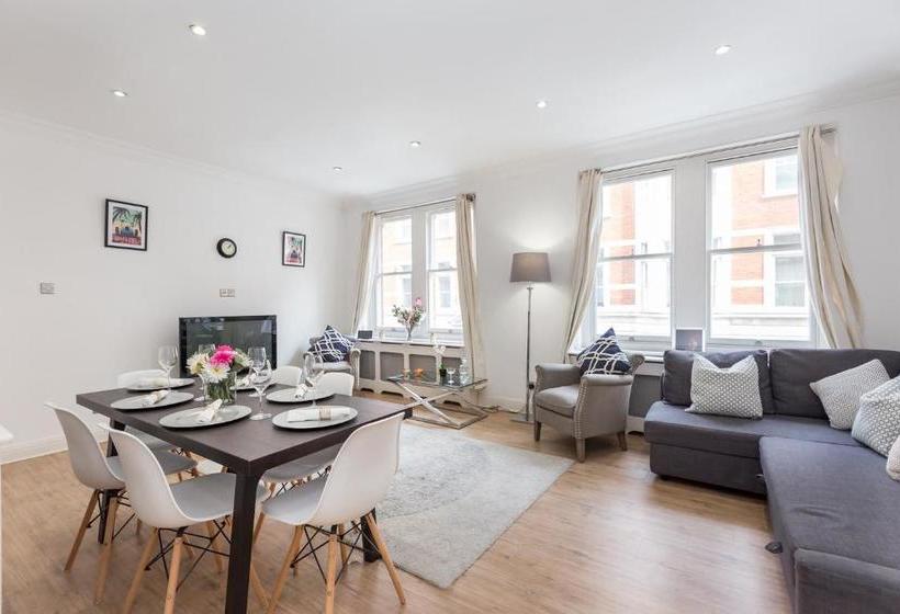 Urban Chic  Fitzrovia