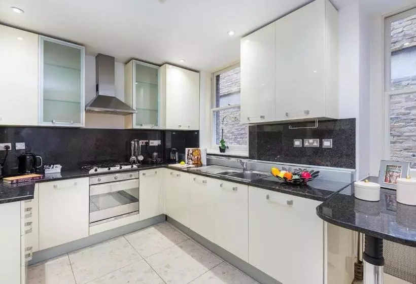 Urban Chic  Fitzrovia