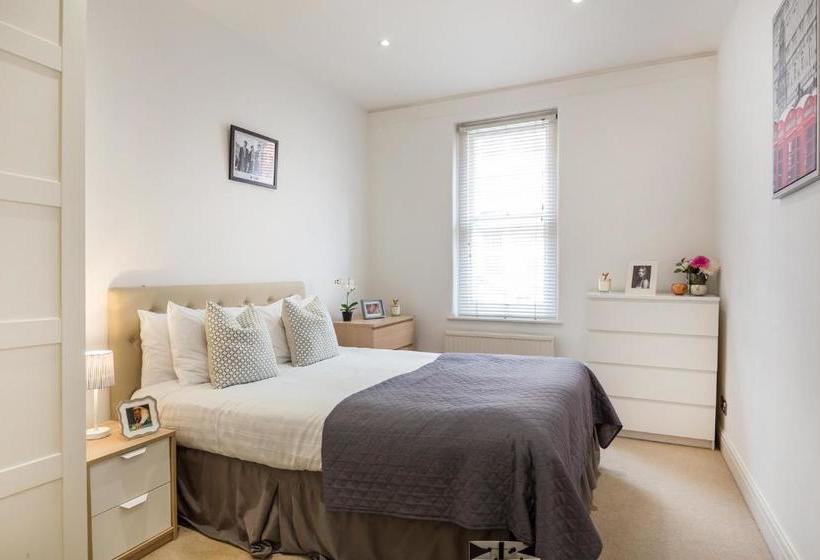 Urban Chic  Fitzrovia