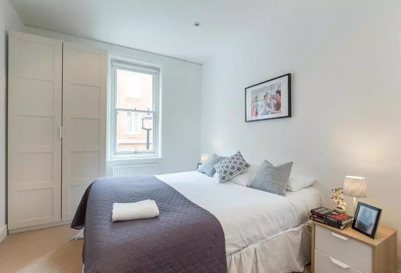 Urban Chic  Fitzrovia