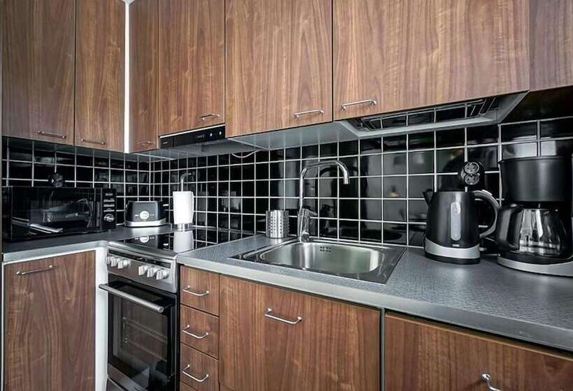 Forenom Serviced Apartments Espoo Tapiola