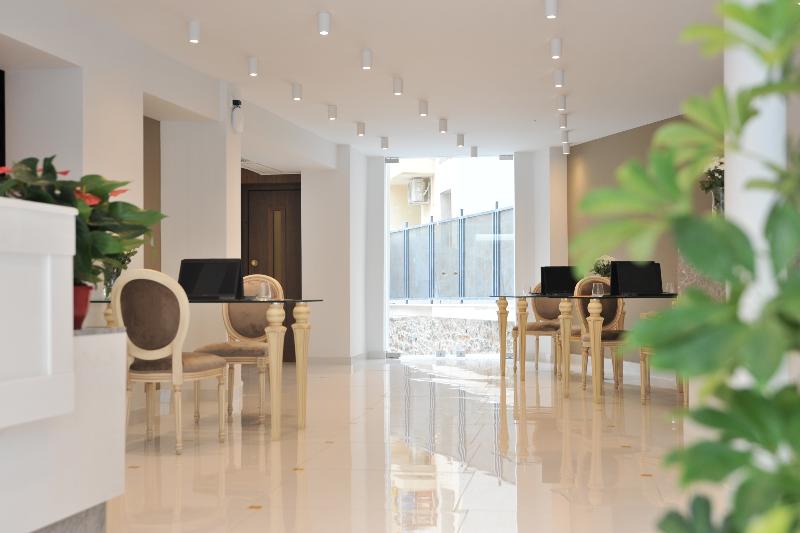 فندق Acropolian Spirit Boutique