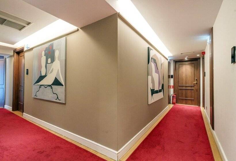 فندق Acropolian Spirit Boutique