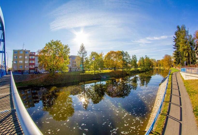 Szálloda Alton Garni