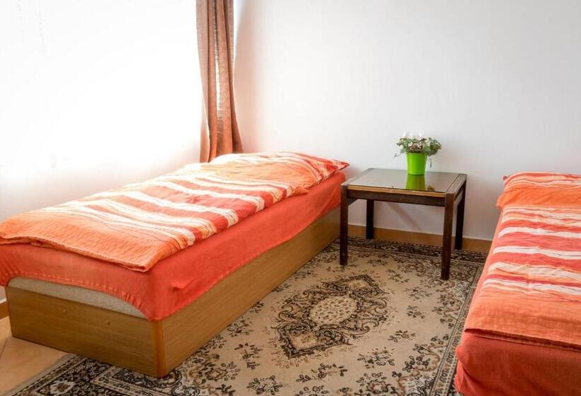 Szálloda Alton Garni