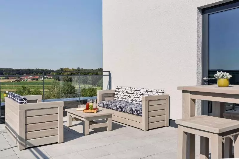 ホテル Courtyard By Marriott Oberpfaffenhofen Munich South
