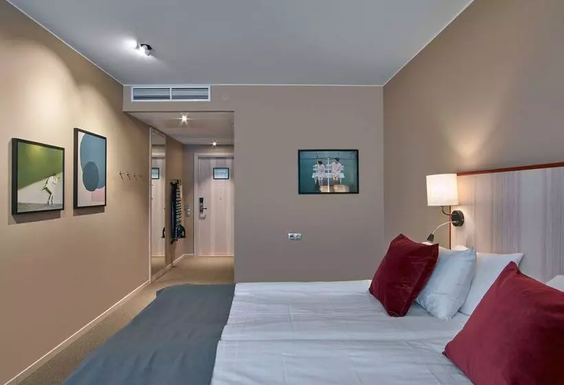 ホテル Scandic Arlandastad