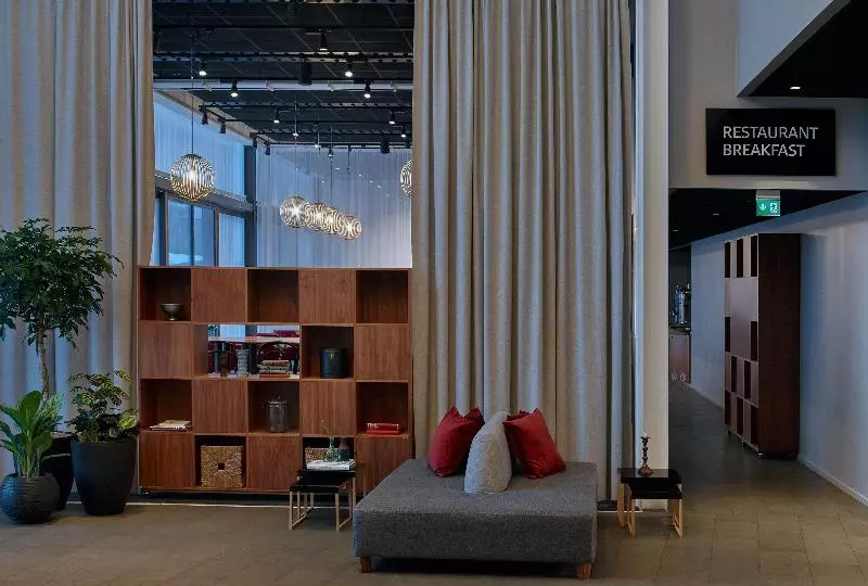 ホテル Scandic Arlandastad