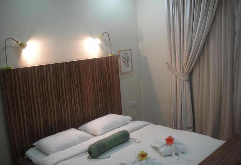 هتل Gulf Continental Suite