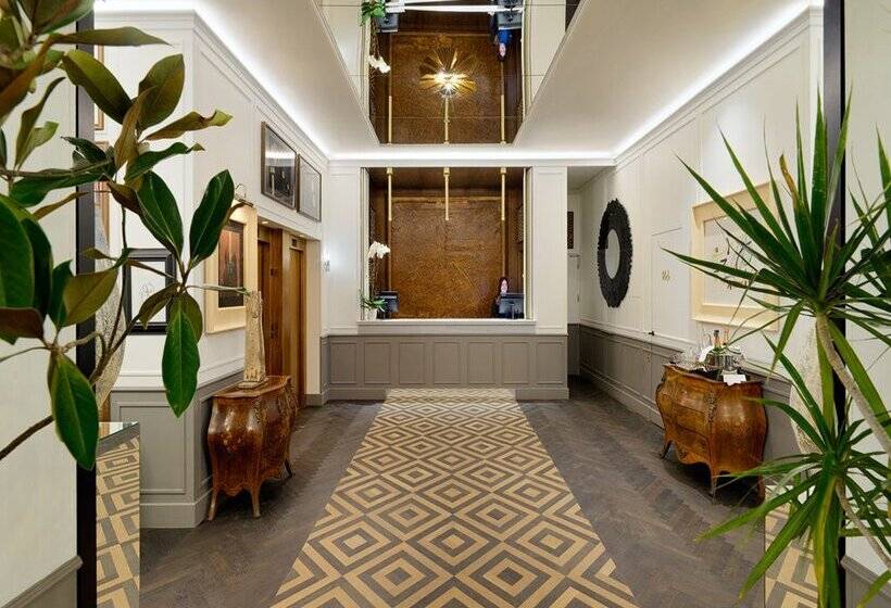 ホテル H10 Madison 4* Sup