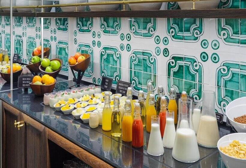 ホテル H10 Madison 4* Sup