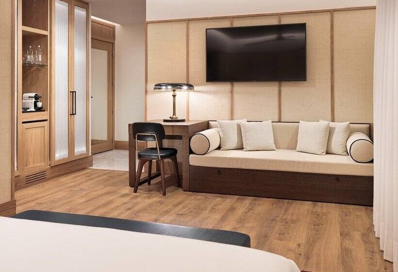 ホテル H10 Madison 4* Sup