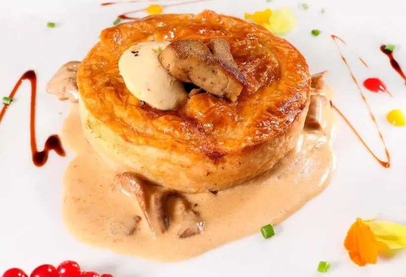 ホテル Hôtel & Spa Château De La Côte   Brantôme