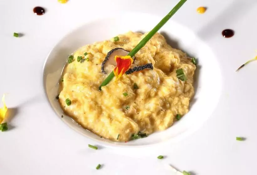 ホテル Hôtel & Spa Château De La Côte   Brantôme