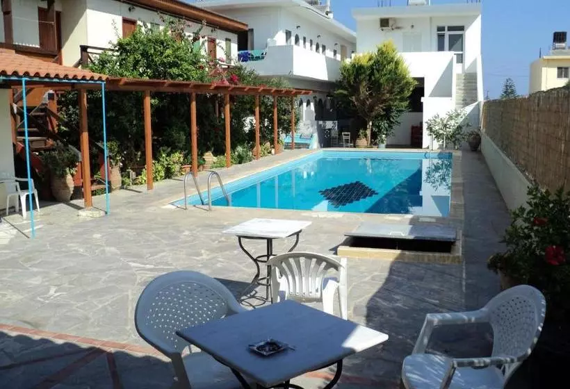 Katerina Apartments