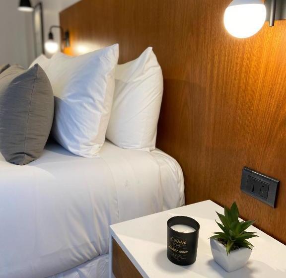 هتل Ch Le Petit Suites