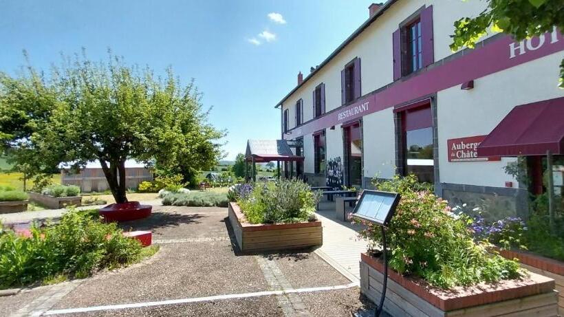 ホテル Logis Hôtels Auberge Du Château