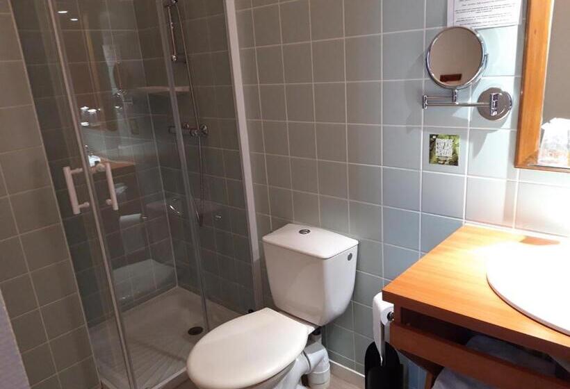 ホテル Logis Hôtels Auberge Du Château