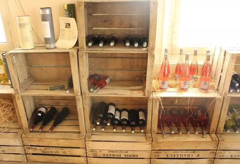 Hotelli Logis Le Grand