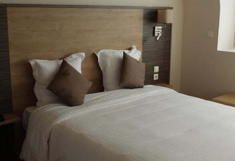 ホテル Logis Le Grand